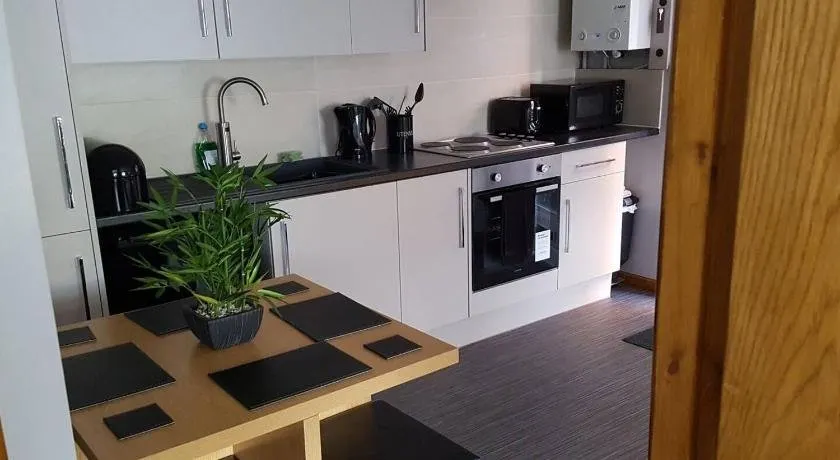 Seaton Brook Apartment - Image 1