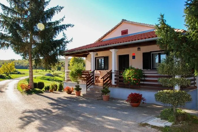 Holiday Home Marina Motovun - Image 1