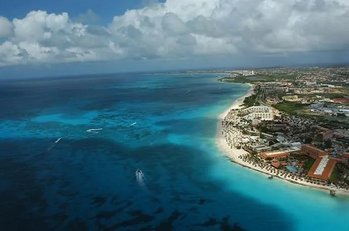Palm Beach Retreat - Image 1