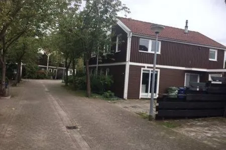 Lovely family house nearby Amsterdam and Schiphol - Image 1