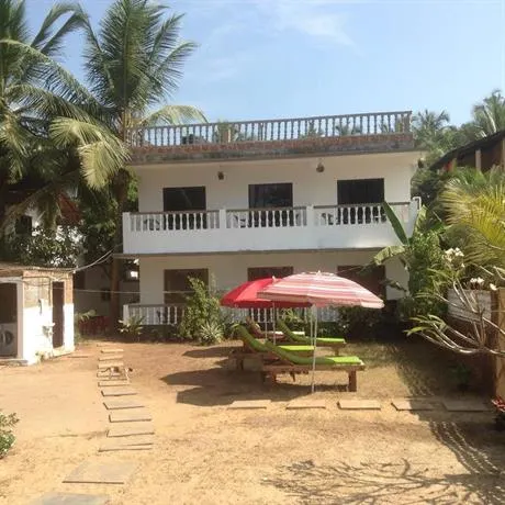 Happy Feet Guest House - Image 1