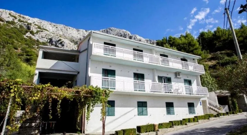 Apartment Vice - Image 1