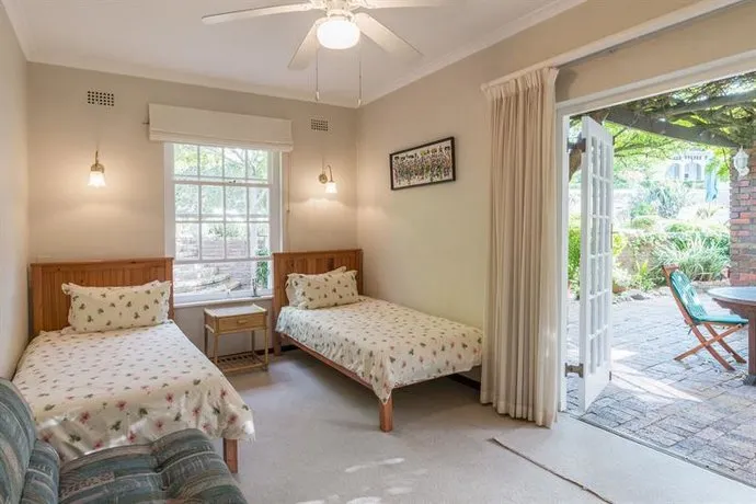 E Stamford Road - Image 1