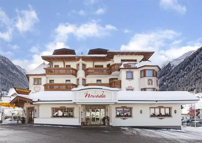Hotel Nevada - Image 1