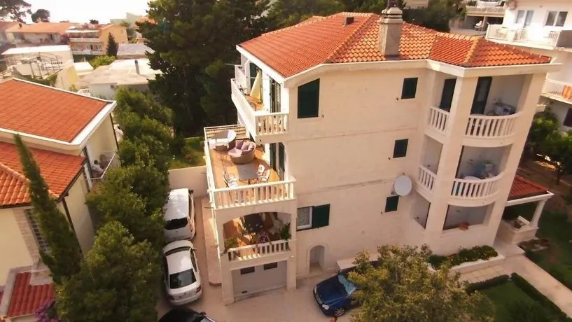 Guest House Villa Ana - Image 1