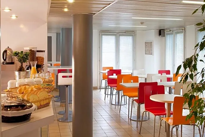 Hotel Première Classe Les Ulis - Courtaboeuf - Image 1