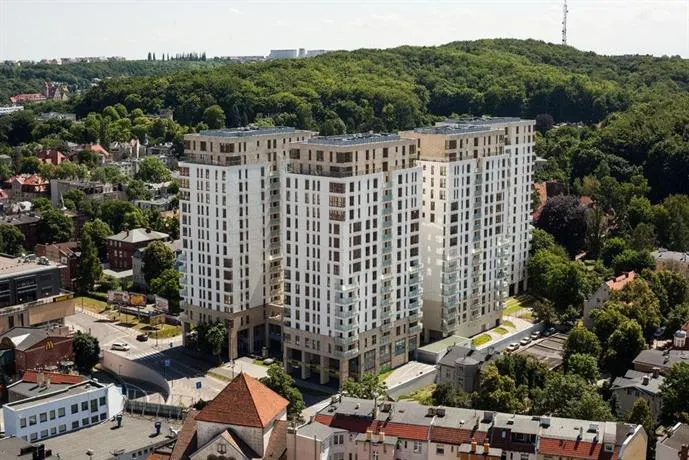 Quattro Towers Two - Image 1