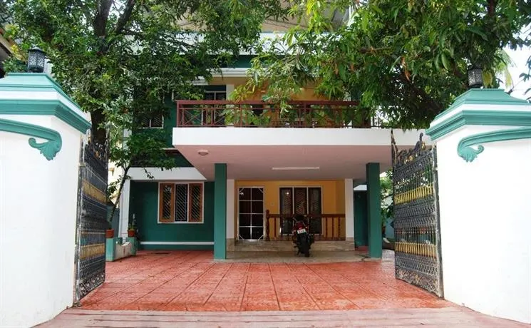Green House - Image 1