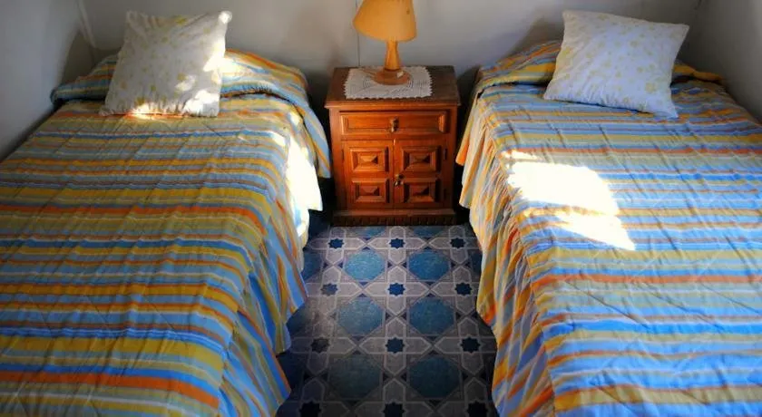 Hostal Amigos - Image 1