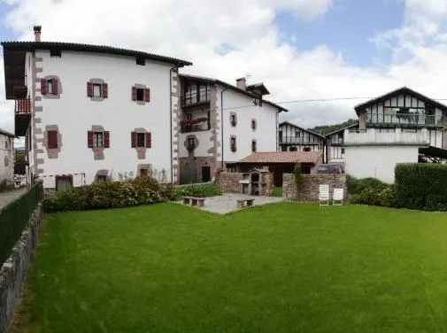 Apartamentos Rurales Kastonea - Image 1