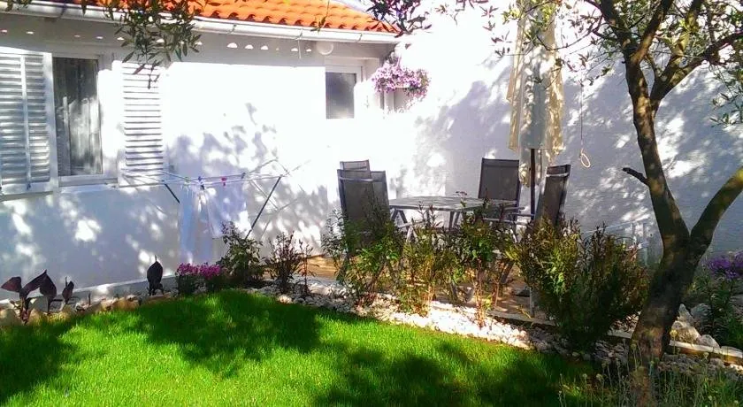 Nevena Apartment 1 - Image 1