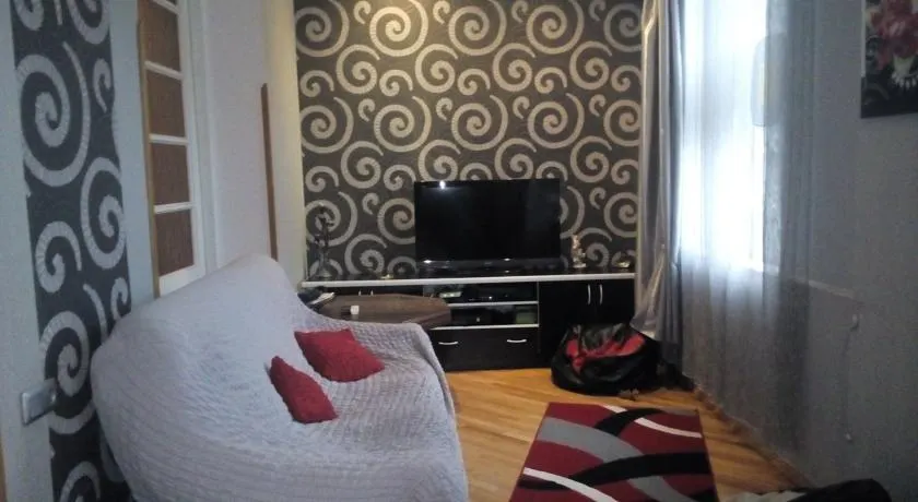 Hostel Maristar - Image 1