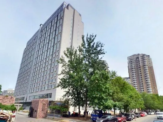 Jinfeng Hotel - Image 1