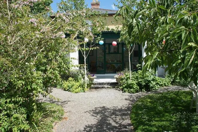 Listoke House - Image 1