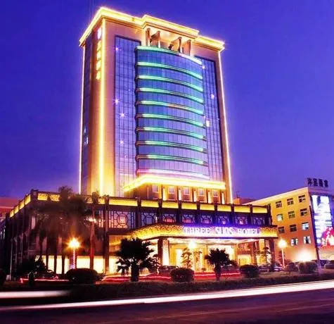 Three Suns Hotel Huizhou - Image 1