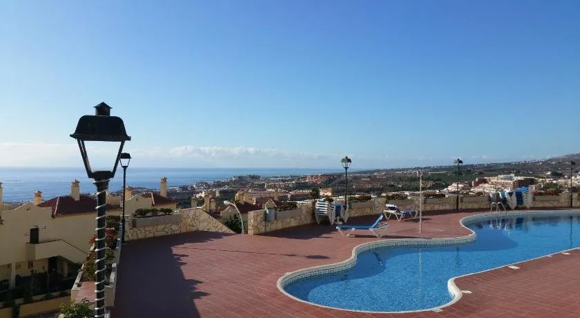 Casa vista y jardin en Costa Adeje - Image 1