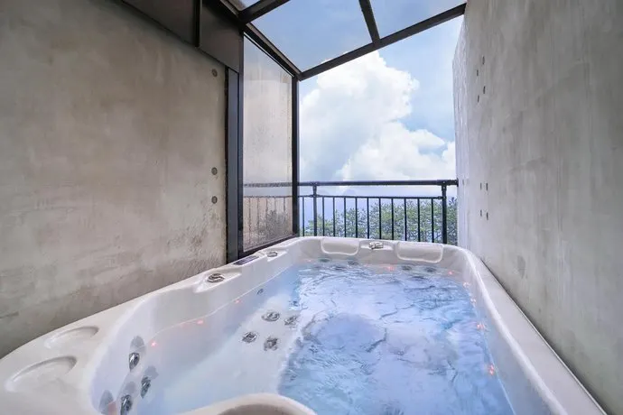 Yeosu Nochedelmar Spa Pension - Image 1