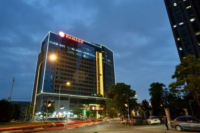 Ramada Wuhan Jianghan - Image 1