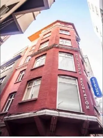 Manon Hostel Galata - Image 1
