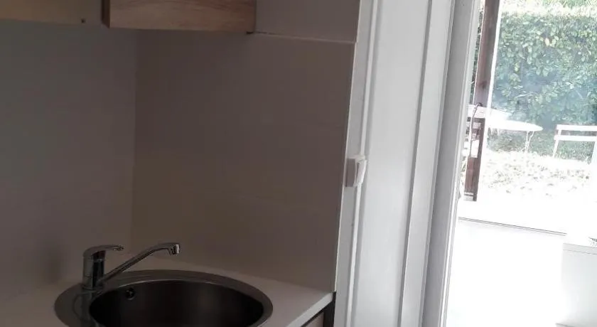 Appartement avec jardin privatif - Image 1
