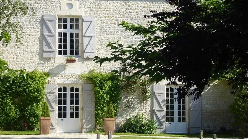 B&B Gagnepain La Riviere - Image 1