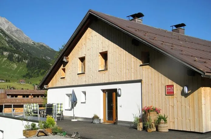 Haus Gaudenz - Image 1