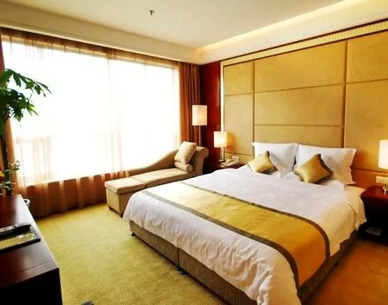 Yuzhu Garden Hotel - Image 1