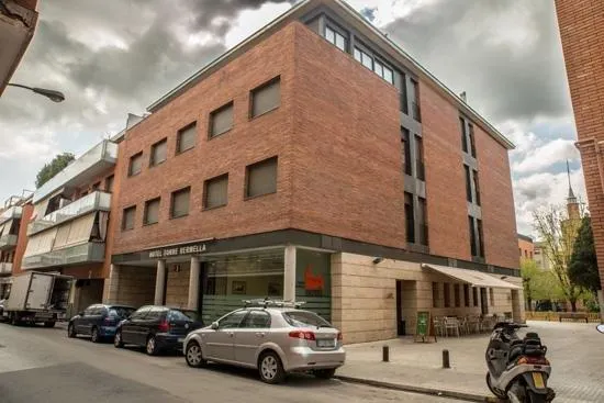 Torre Vermella - Image 1