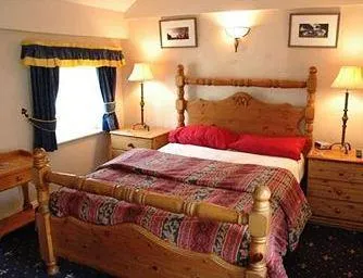 John Henry's Inn - Image 1