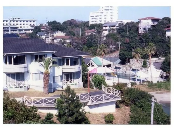 Tomoyama Kanko Hotel - Image 1