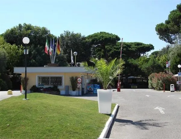 Bungalow in the Adriano Family Camping Village - Image 1