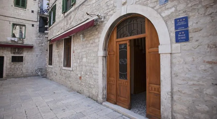 Borna and Franko Rooms - Image 1