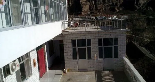 Mingju Yipin Homestay (Qinglongxia) - Image 1