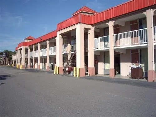 Hotel Walterboro Southwest - Image 1
