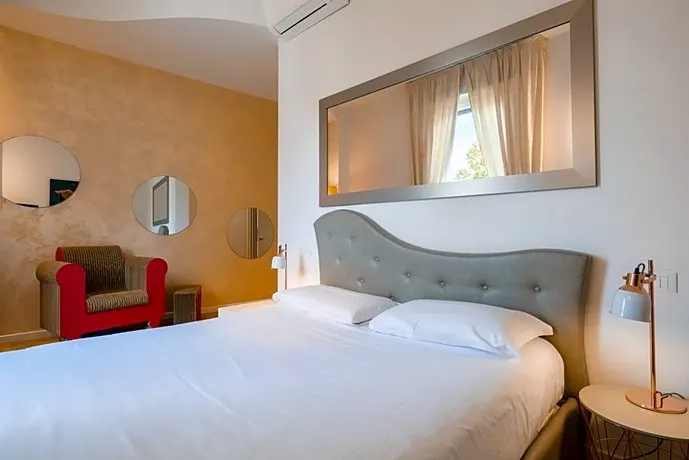 Tempobianco Suites - Image 1