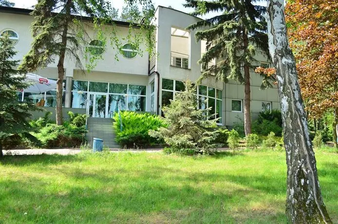 Hotel Mikorzyn - Image 1