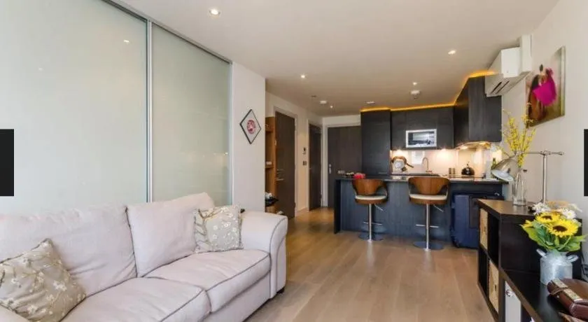 Chelsea - Executive Apartment - Image 1