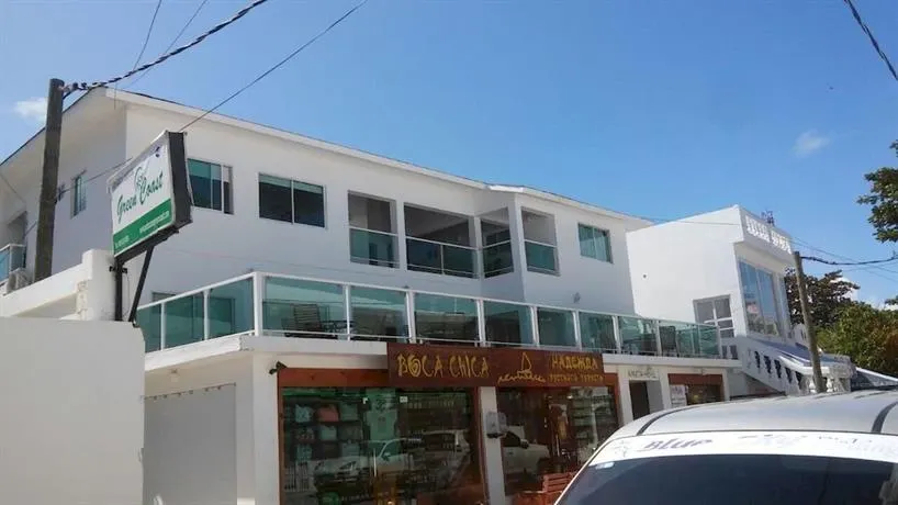 Green Coast Beach Hotel - Image 1