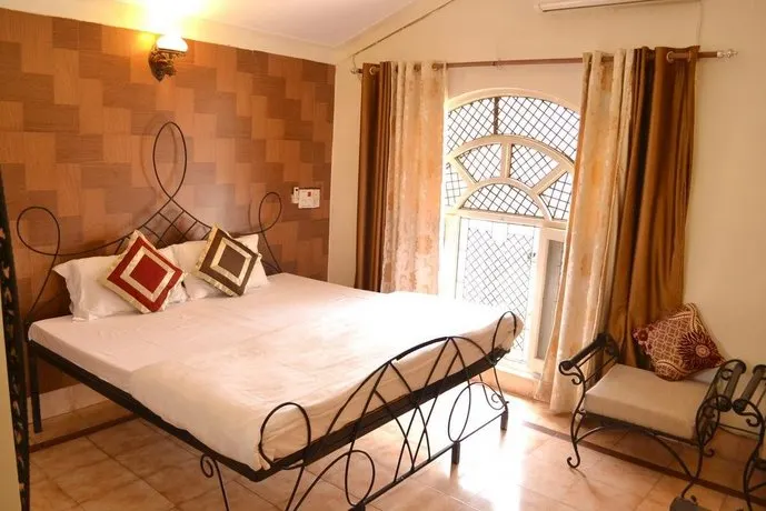Ixora Villa - Image 1