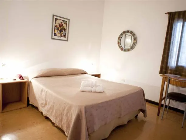 Hotel Huemul - Image 1