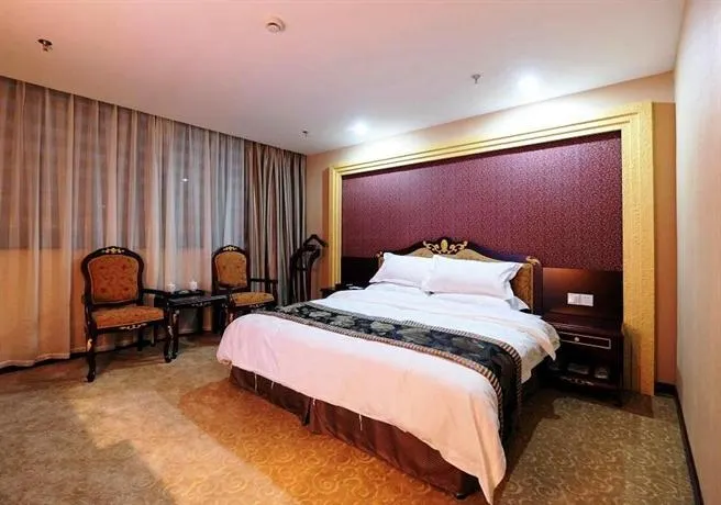 Kunshan Baidu Business Hotel - Image 1