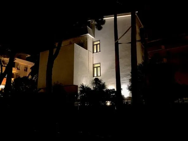 Casa Mimi Bed And Breakfast - Image 1