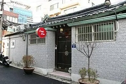 Friends House - Image 1
