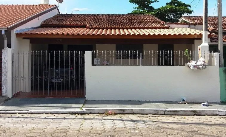 Simple Home - Image 1