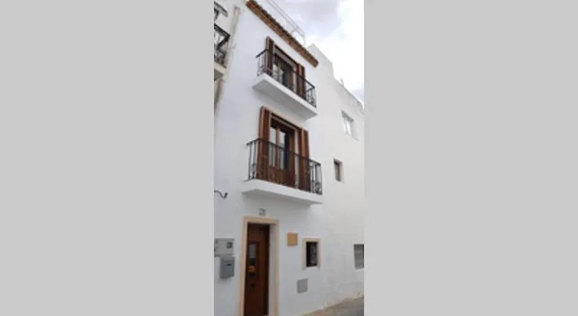 Mi Casita Stadthaus - Image 1
