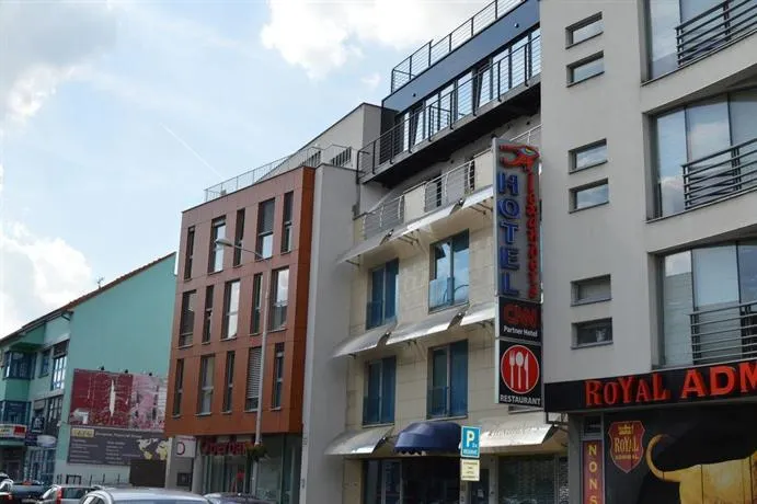 Hotel Alexander's - Image 1