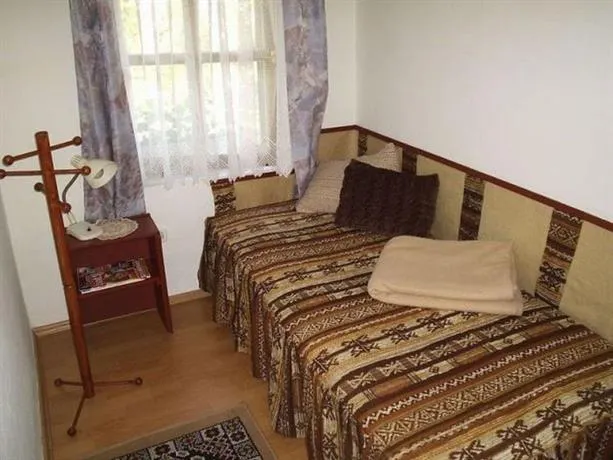 Juhasz Vendeghaz Abadszalok - Image 1
