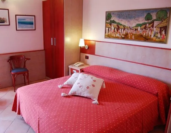 Hotel Europa - Image 1