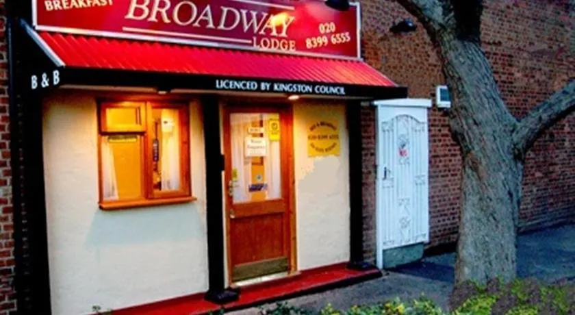 Broadway Lodge - Image 1
