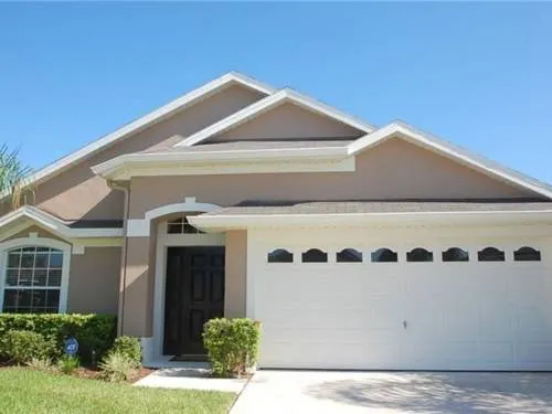 16623FM Sunlight Villa 3 Br villa by RedAwning - Image 1